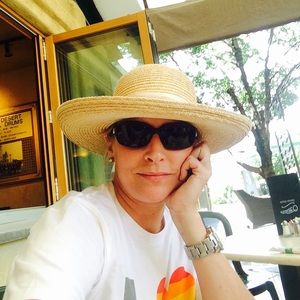 Meet your Posher, Devon